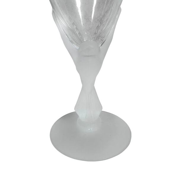 Sasaki Wings Crystal Water Goblets 7.5" White Design Elegant Glassware Set of 3 - Picture 4 of 8